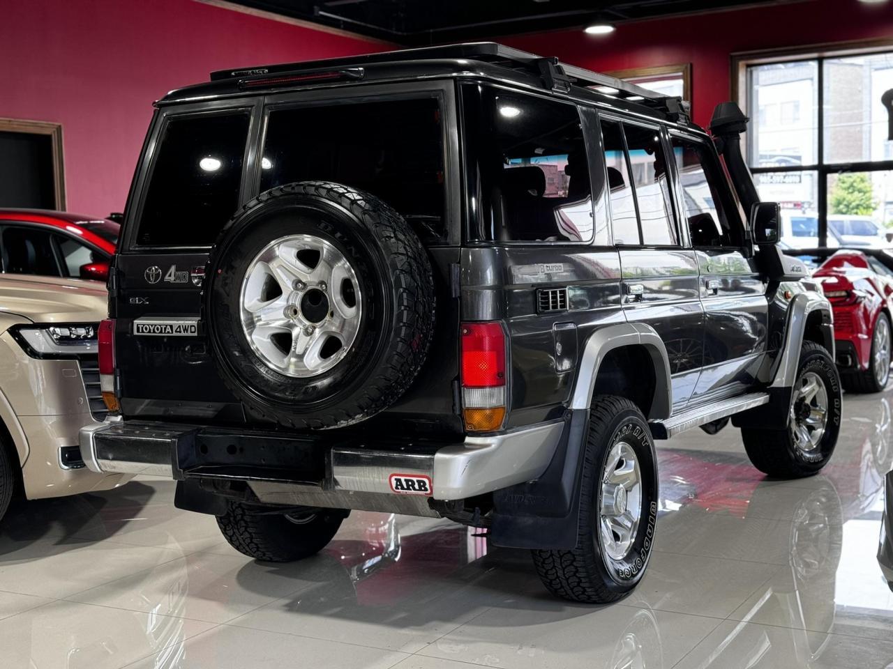 LAND CRUISER WAGON