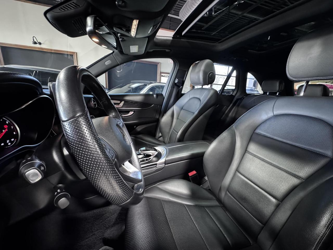 MERCEDES GLC300 4MATIC