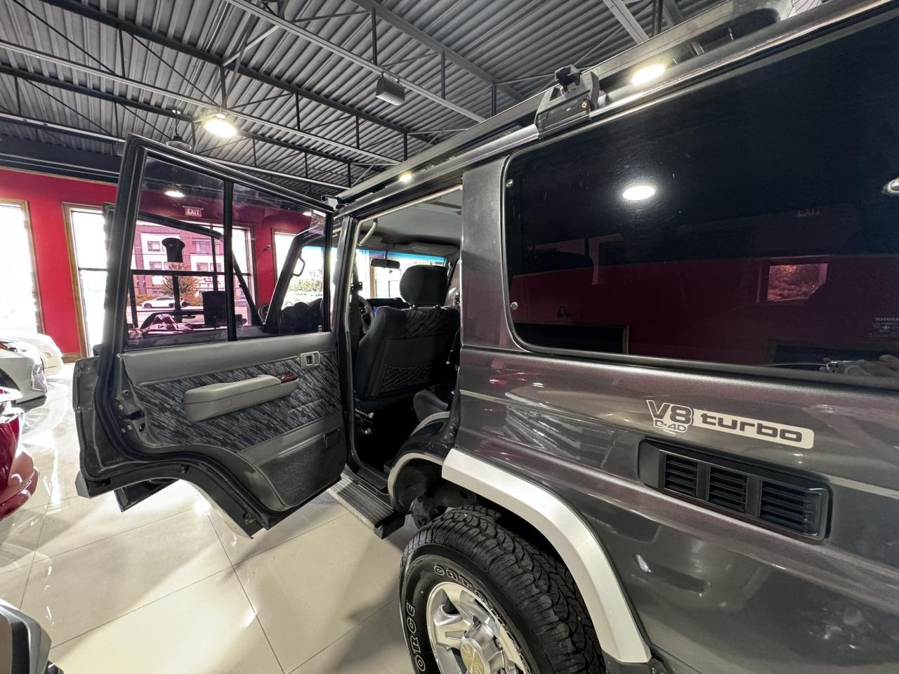 LAND CRUISER WAGON