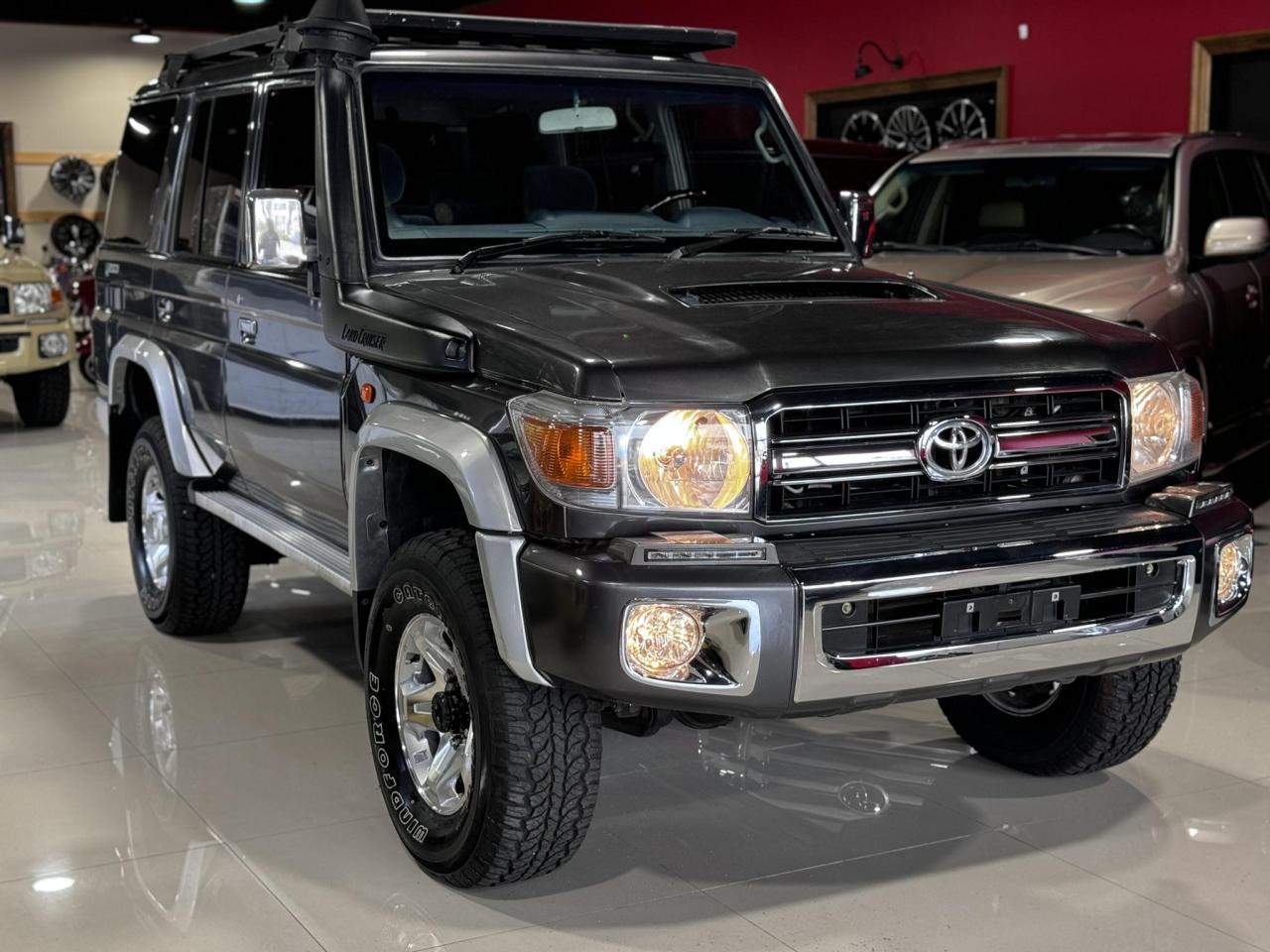 LAND CRUISER WAGON