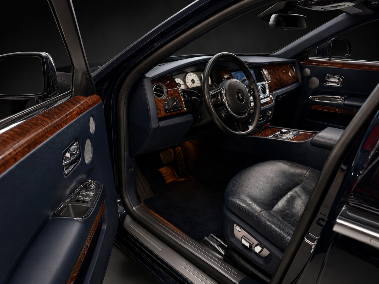 ROLLS ROYCE GHOST 