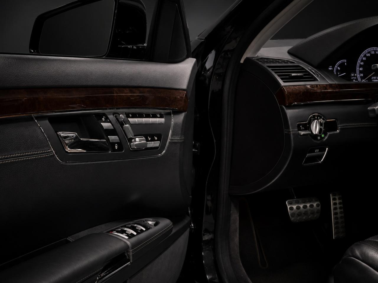 MERCEDES BENZ S550 4MATIC
