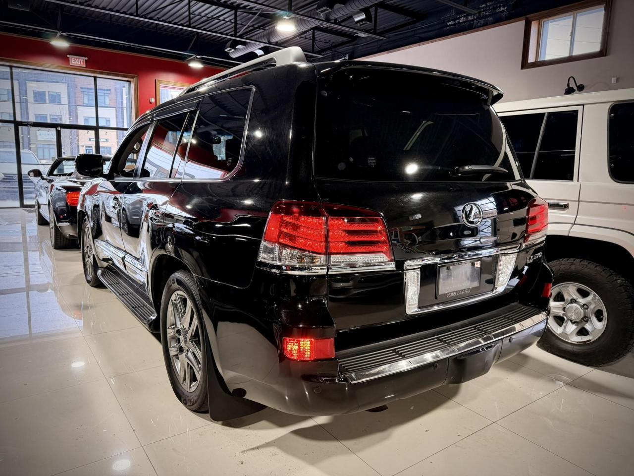 LEXUS LX570 2013